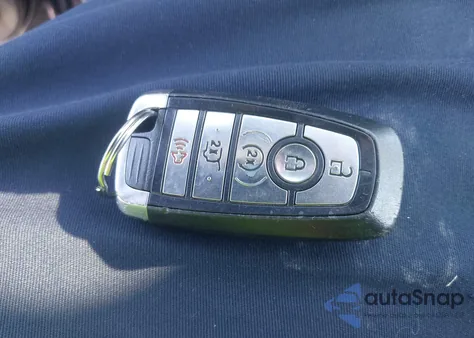 2019 Ford Explorer Limited z USA, uszkodzony, nr VIN 1FM5K7F81KGB11751